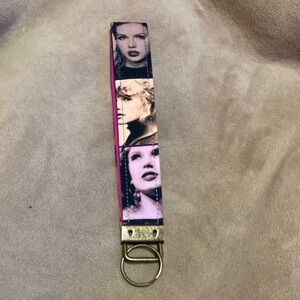 Taylor Swift Keychain
